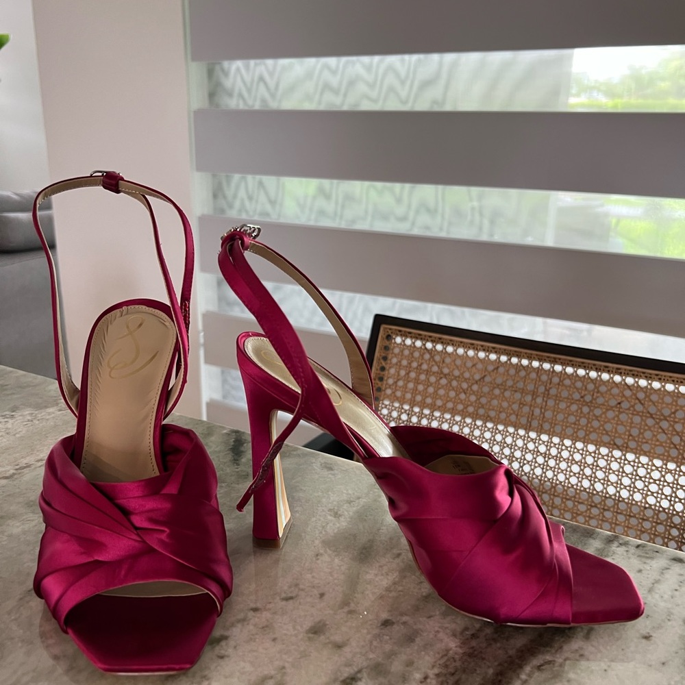 Sam Edelman , Rasberry sandals, size:10.